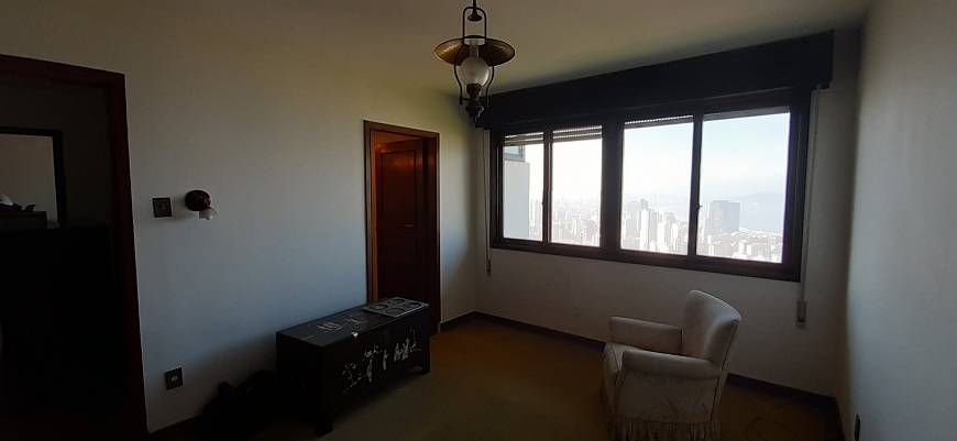 Mansão Morro Santa Terezinha a venda, 889 m², 5 quartos, 3 suítes – vista panorâmica da cidade – R$6.400.000,00