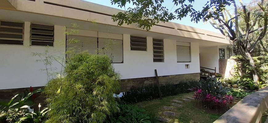 Mansão Morro Santa Terezinha a venda, 889 m², 5 quartos, 3 suítes – vista panorâmica da cidade – R$6.400.000,00