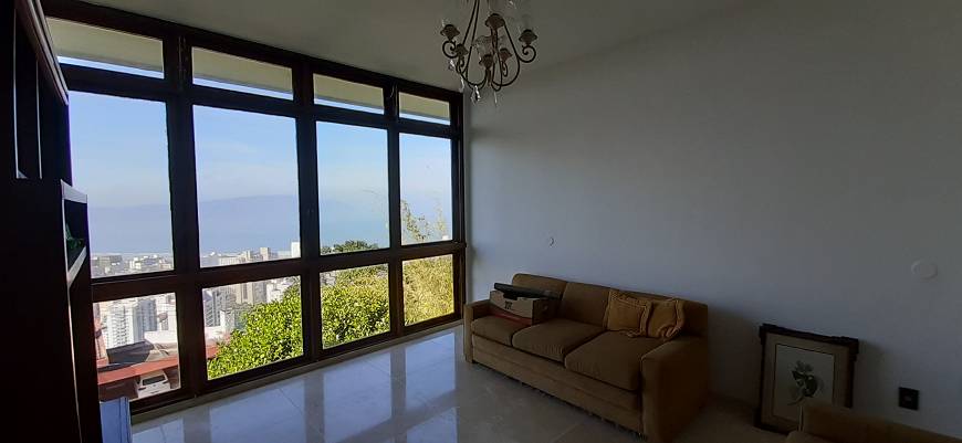 Mansão Morro Santa Terezinha a venda, 889 m², 5 quartos, 3 suítes – vista panorâmica da cidade – R$6.400.000,00