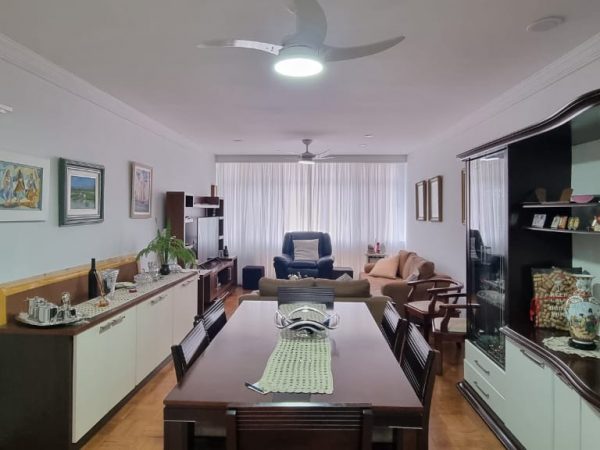 Apartamento à venda – 146 m² – 3 quartos – 2 suítes – coração do Gonzaga – Santos – SP