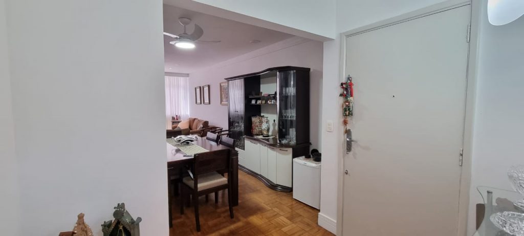 Apartamento à venda – 146 m² – 3 quartos – 2 suítes – coração do Gonzaga – Santos – SP