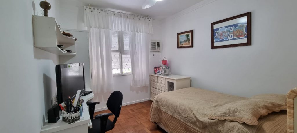 Apartamento à venda – 146 m² – 3 quartos – 2 suítes – coração do Gonzaga – Santos – SP