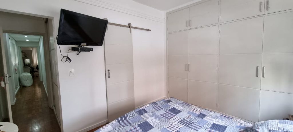 Apartamento à venda – 146 m² – 3 quartos – 2 suítes – coração do Gonzaga – Santos – SP