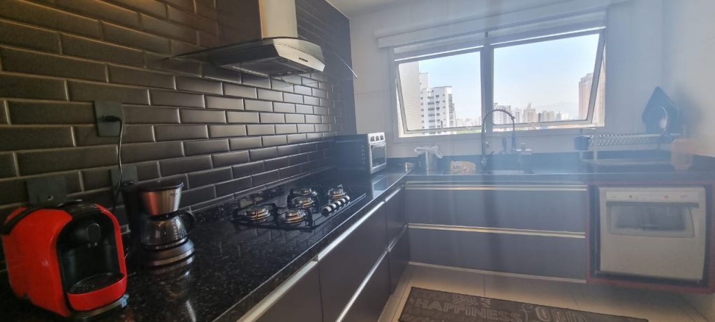 Apartamento 4 Quartos e linda vista para o mar a venda na Ponta da Praia em Santos