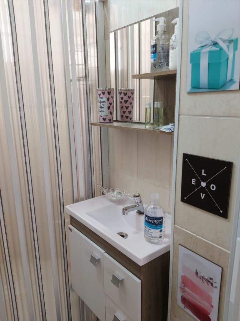 Kitnet mobiliada para alugar na Ponta da Praia em Santos Kitnet mobiliada para alugar na Ponta da Praia em Santos