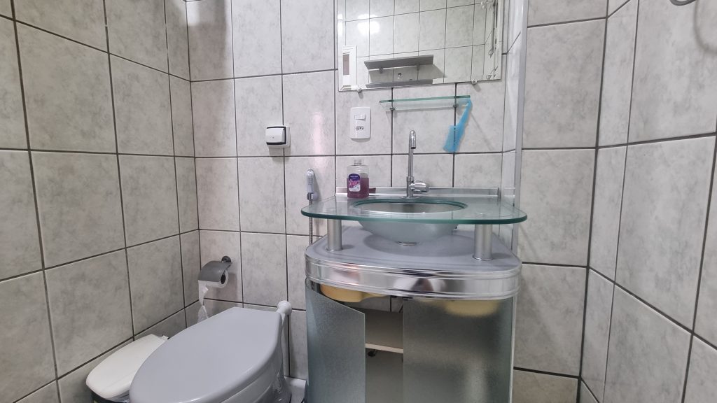 Apartamento de 1 quarto mobiliado para alugar na quadra da Praia em Santos