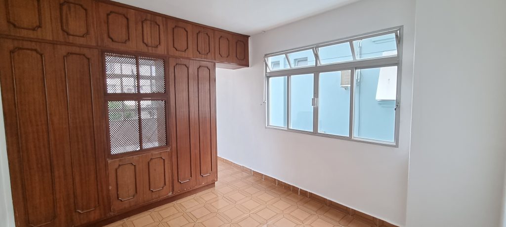 Apartamento para Locação na Ponta da Praia quadra da praia