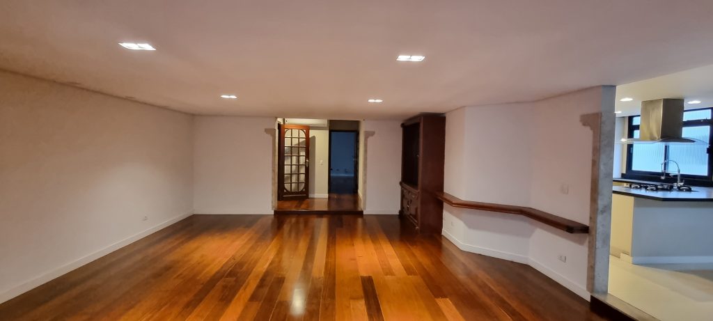 Apartamento com 4 suítes para Locação na Vila Rica em Santos 🌻🌻🌻