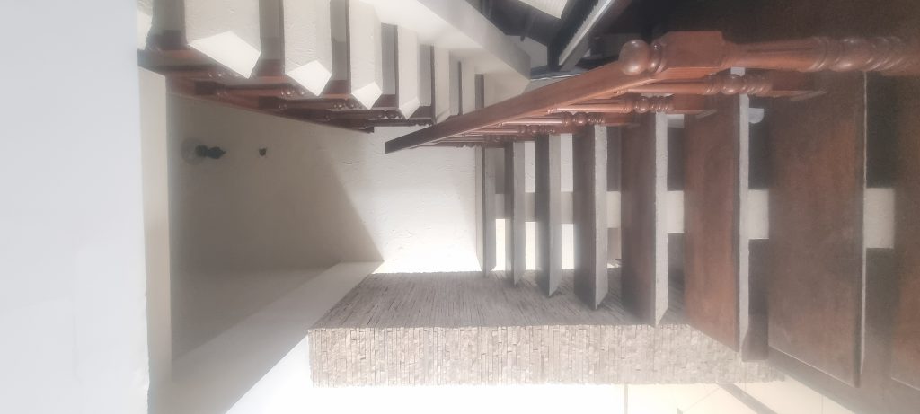 Casa com 4 quartos e piscina para vender na Ponta da Praia em Santos/SP 🌻🌻🌻 Casa com 4 quartos e piscina para vender na Ponta da Praia em Santos/SP 🌻🌻🌻