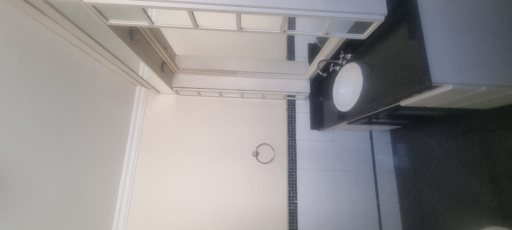 Casa com 4 quartos e piscina para vender na Ponta da Praia em Santos/SP 🌻🌻🌻 Casa com 4 quartos e piscina para vender na Ponta da Praia em Santos/SP 🌻🌻🌻
