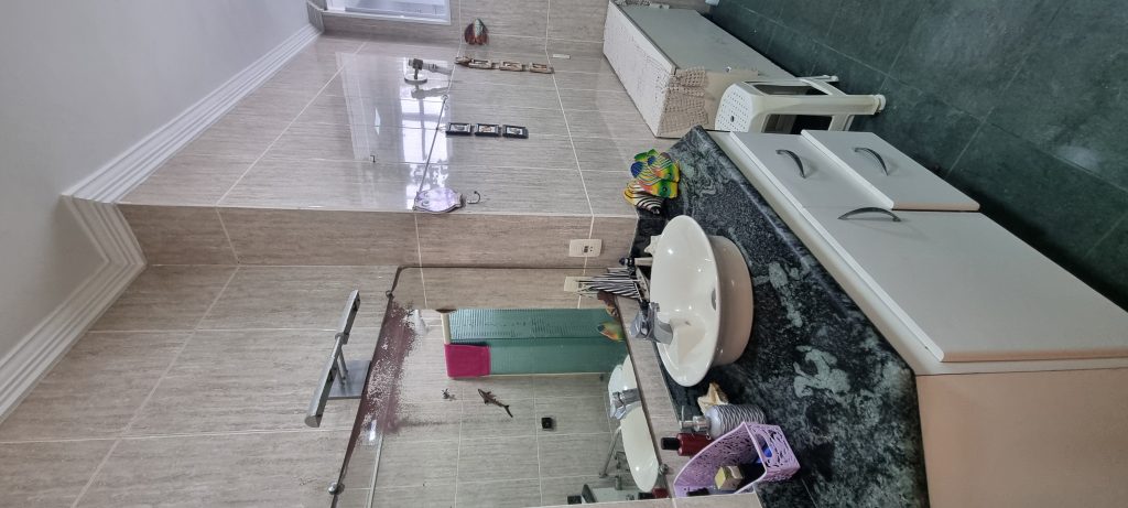 Apartamento a Venda com 3 quartos na praia de Pitangueiras – Guarujá 🌻🌻🌻