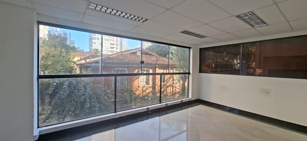 Prédio Comercial no Gonzaga em Santos/SP para Locação 🌻🌻🌻