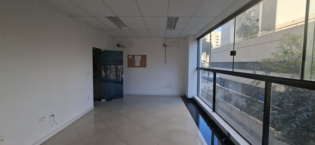 Prédio Comercial no Gonzaga em Santos/SP para Locação 🌻🌻🌻