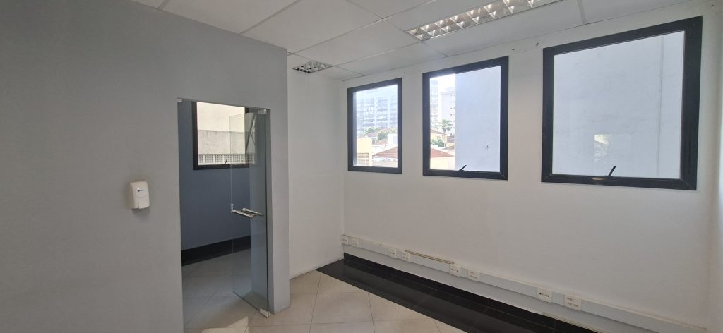 Prédio Comercial no Gonzaga em Santos/SP para Locação 🌻🌻🌻