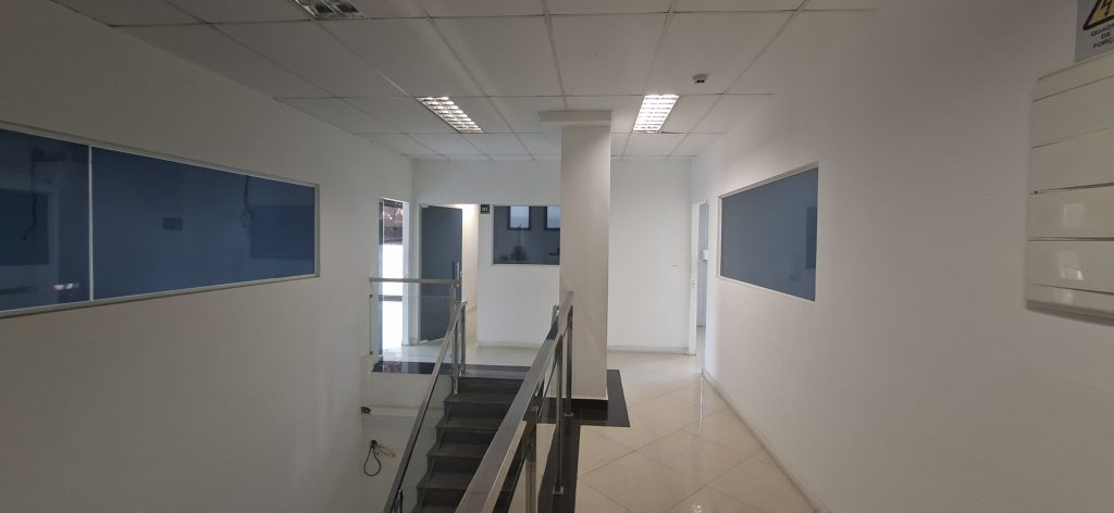 Prédio Comercial no Gonzaga em Santos/SP para Locação 🌻🌻🌻