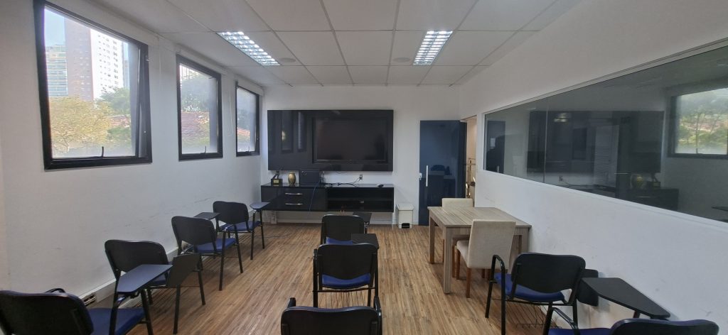 Prédio Comercial no Gonzaga em Santos/SP para Locação 🌻🌻🌻