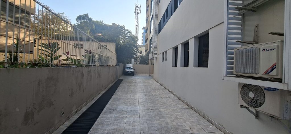 Prédio Comercial no Gonzaga em Santos/SP para Locação 🌻🌻🌻