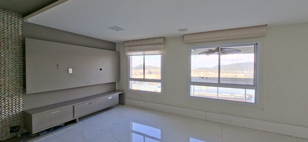 Apartamento com linda vista para o mar e lazer completo VENDA na Ponta da Praia 🌻🌻🌻