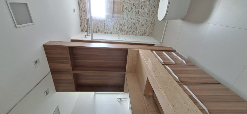 Apartamento com linda vista para o mar e lazer completo VENDA na Ponta da Praia 🌻🌻🌻