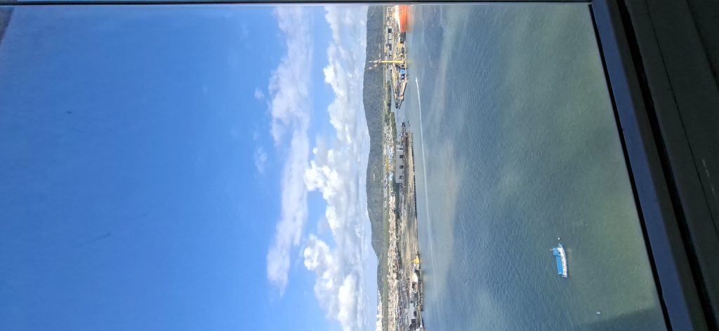 Apartamento com linda vista para o mar e lazer completo VENDA na Ponta da Praia 🌻🌻🌻