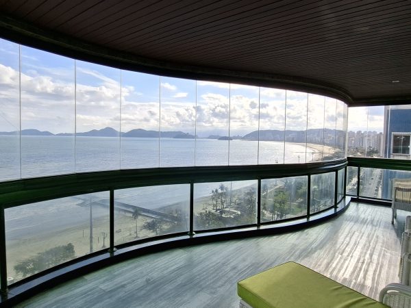 Apartamento com linda vista para o mar e 4 dormitórios em Santos/SP