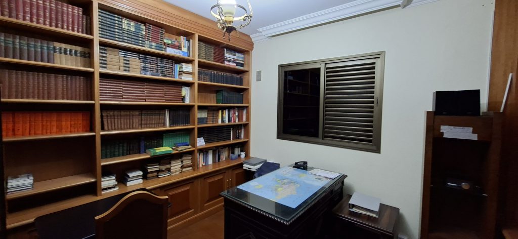 Apartamento com linda vista para o mar e 4 dormitórios em Santos/SP