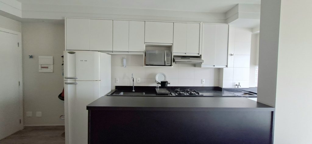 Apartamento de 1 quarto mobiliado para LOCAÇÃO na Ponta da Praia 🌻🌻🌻