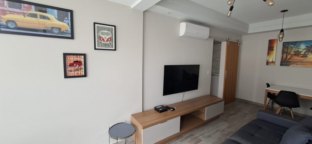 Apartamento a VENDA de 1 dormitório na Ponta da Praia 🌻🌻🌻