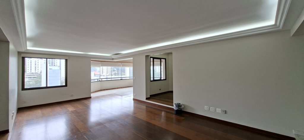 Apartamento com 4 suítes e 5 vagas a Venda em São Paulo🌻🌻🌻