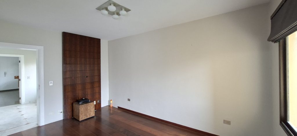 Apartamento com 4 suítes e 5 vagas a Venda em São Paulo🌻🌻🌻