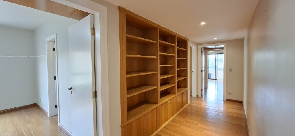 Apartamento com 4 suítes e 5 vagas a Venda em São Paulo🌻🌻🌻