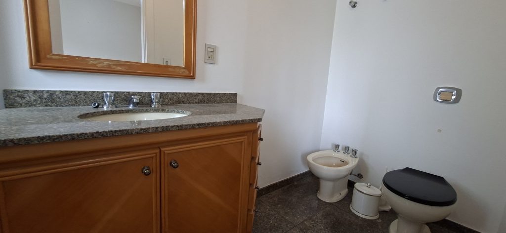 Apartamento com 4 suítes e 5 vagas a Venda em São Paulo🌻🌻🌻