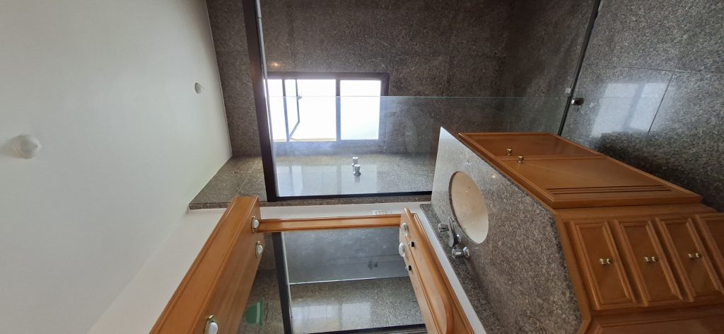 Apartamento com 4 suítes e 5 vagas a Venda em São Paulo🌻🌻🌻