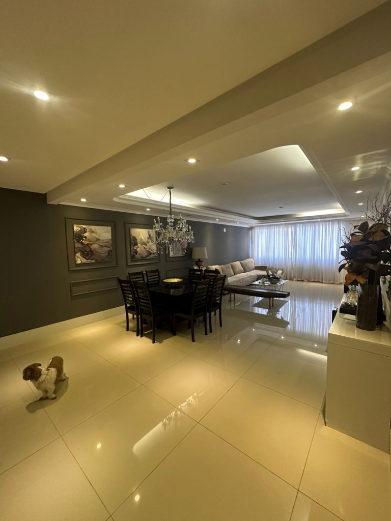 Lindo apartamento com 3 quartos sendo 2 suítes a VENDA em Santos 🌻🌻🌻