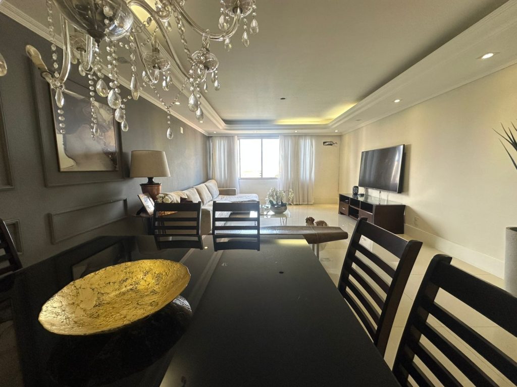 Lindo apartamento com 3 quartos sendo 2 suítes a VENDA em Santos 🌻🌻🌻