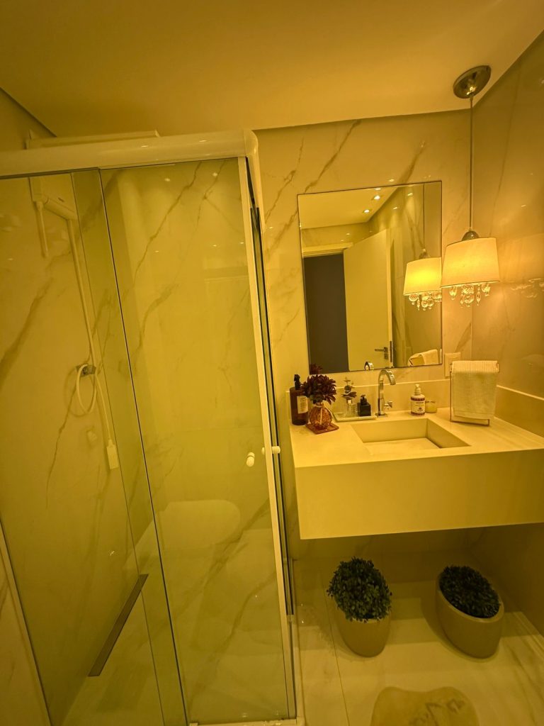 Lindo apartamento com 3 quartos sendo 2 suítes a VENDA em Santos 🌻🌻🌻