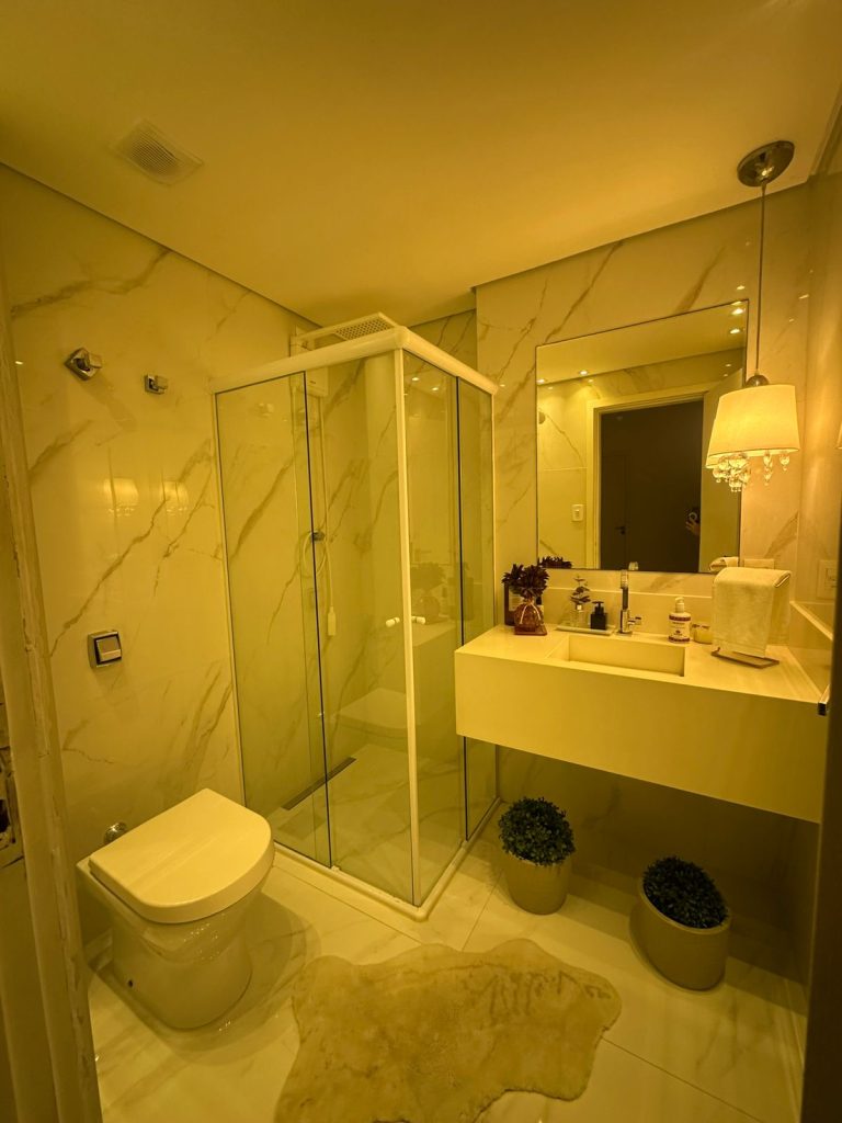 Lindo apartamento com 3 quartos sendo 2 suítes a VENDA em Santos 🌻🌻🌻