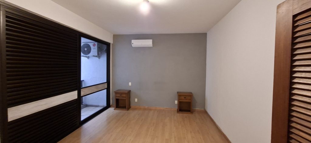 Apartamento para Locação em Santos com 3 Suítes e 2 vagas 🌻🌻🌻