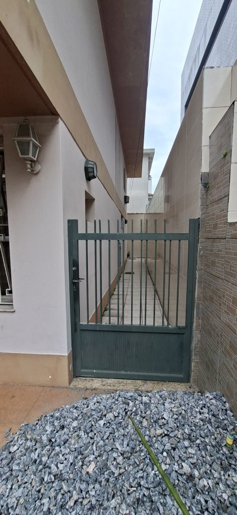 Casa na Ponta da Praia para Locação Residencial ou Comercial 🌻🌻🌻