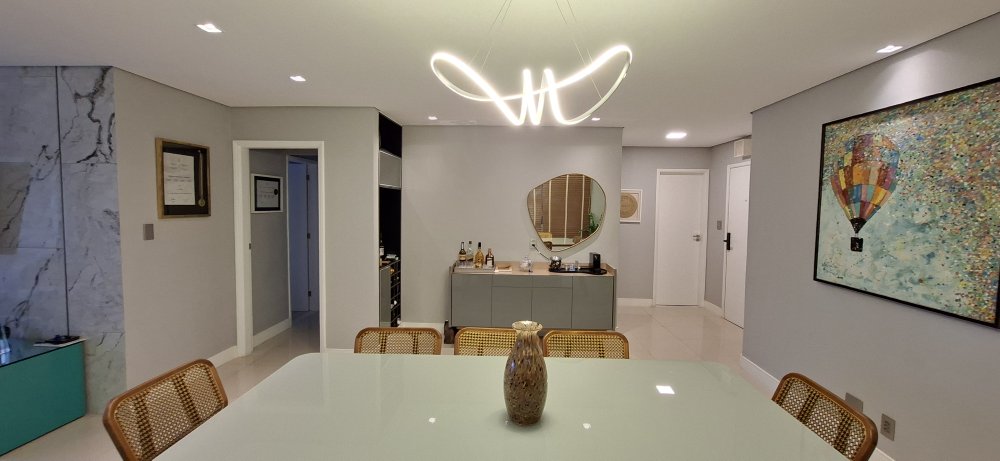 Lindo apartamento a Venda no Embaré em Santos🌻🌻🌻
