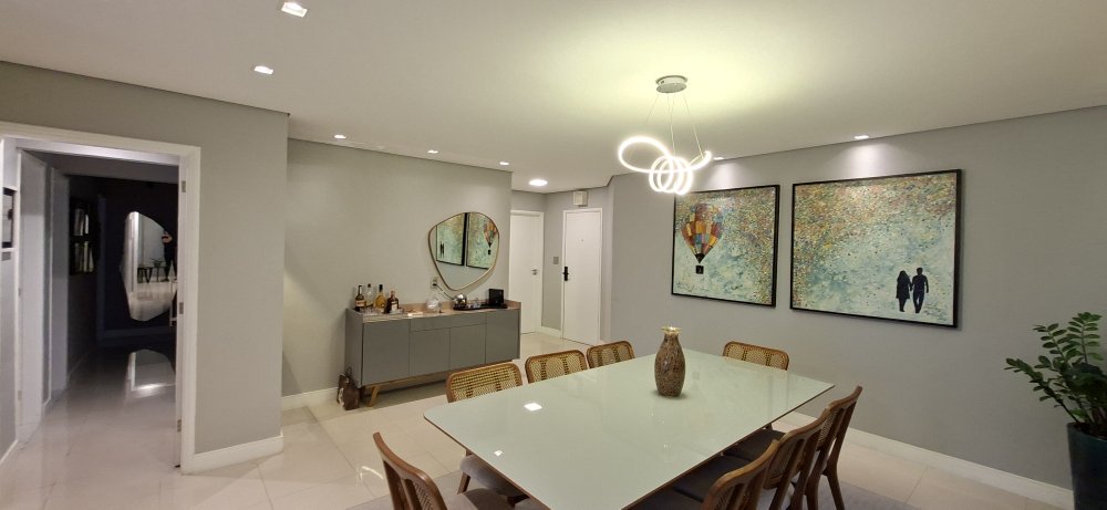 Lindo apartamento a Venda no Embaré em Santos🌻🌻🌻